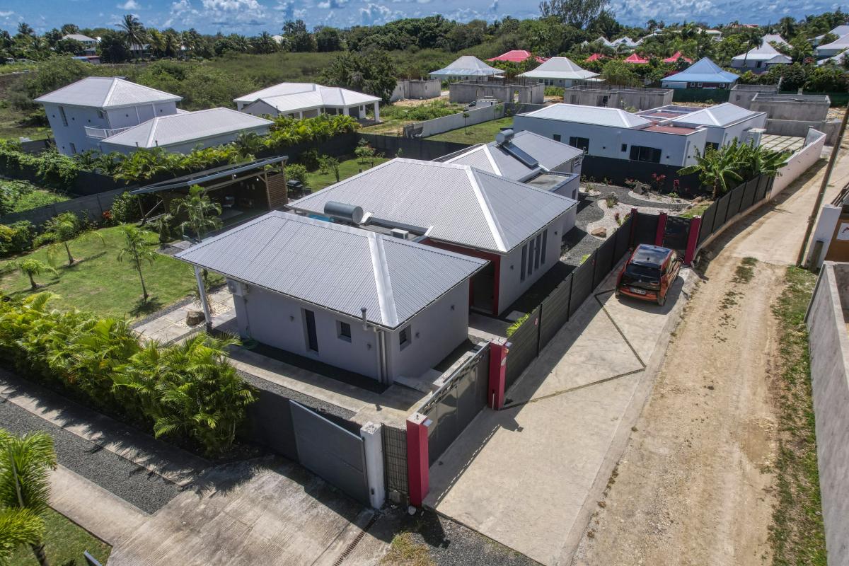 46.Location villa avec piscine Saint François Guadeloupe